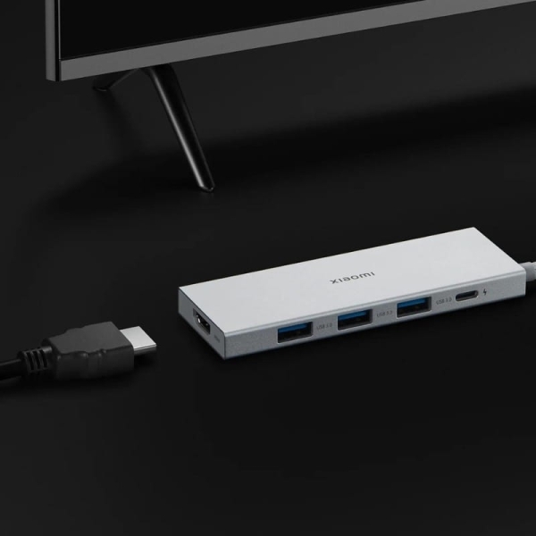 Hub Xiaomi 5 em 1 USB-C p/ 3 USB 3.0 + USB-C + HDMI 3